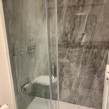 Aj Lux Apartment